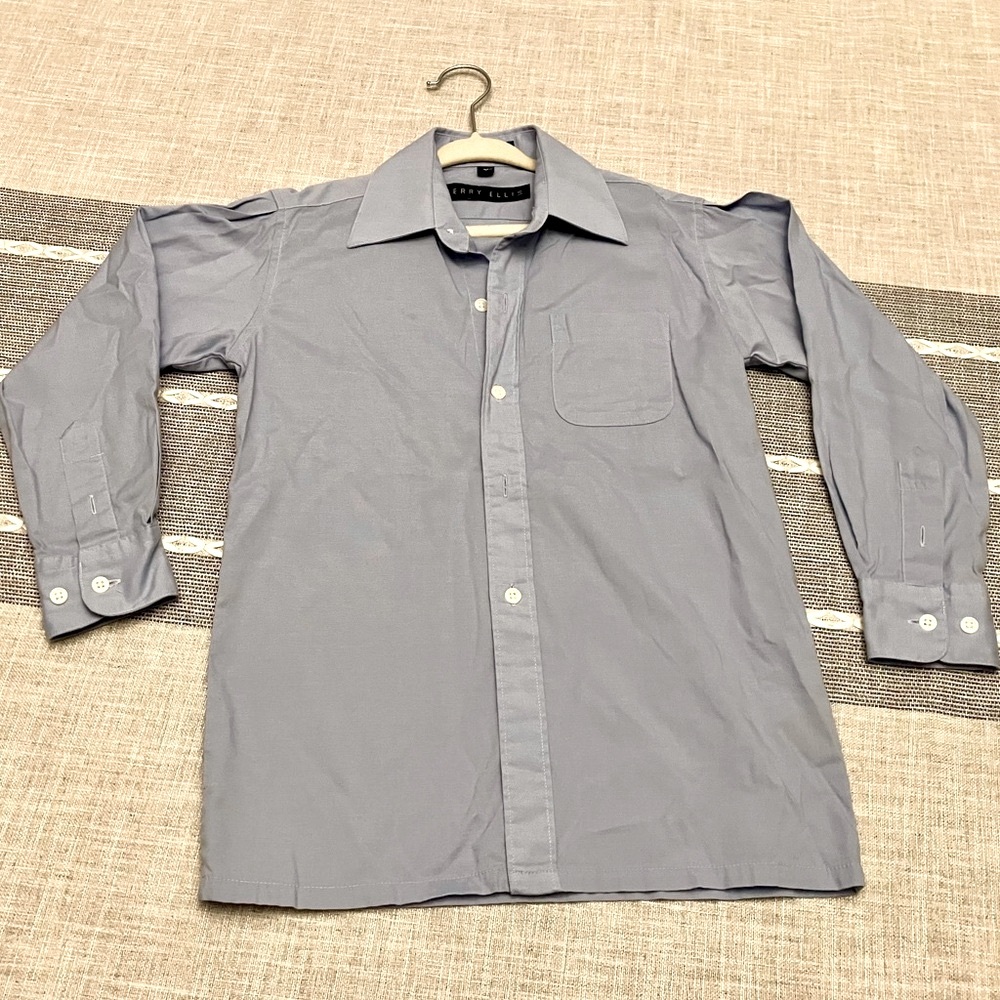Boys blue button down dress shirt, Perry Ellis size Large